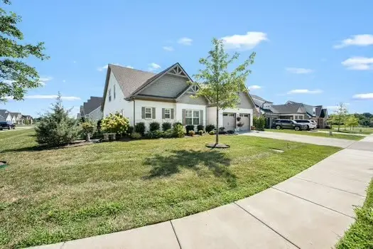 4309 Attleboro Dr, Murfreesboro, TN 37128
