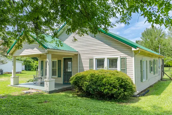 330 Holly Grove Rd, Lewisburg, TN 37091