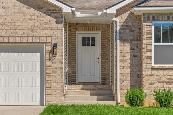 1220 Iris Glen Drive, Clarksville, TN 37042