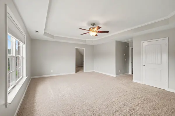 214 Jon Paul Ct, Murfreesboro, TN 37128