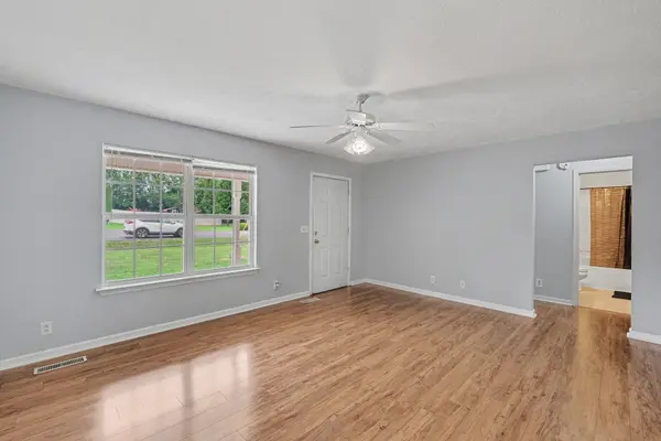 104 Johnny Ruth Ct, Murfreesboro, TN 37127