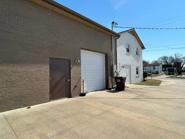 74 E Hill St, Mount Juliet, TN 37122