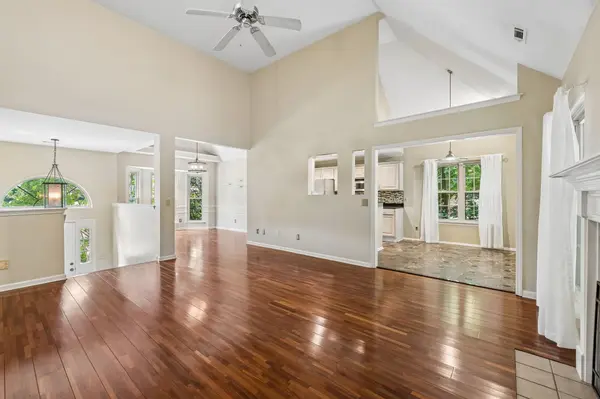 108 Glenway Ct, Nashville, TN 37221