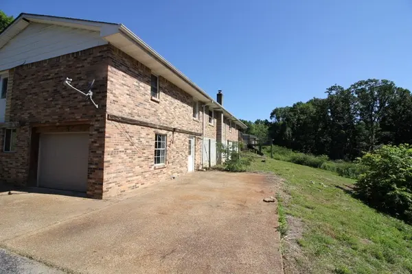 310 Dogwood Dr, Erin, TN 37061