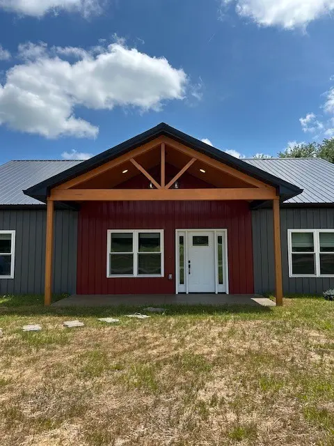 5255 Wills Rd, Cross Plains, TN 37049