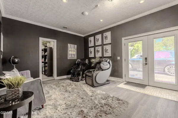 526 Belle Avenue, Sevierville, TN 37862