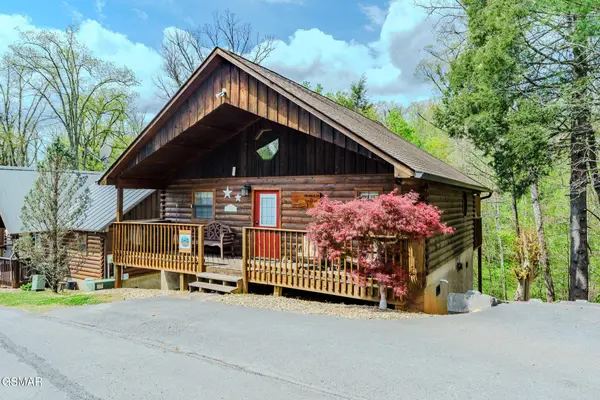 1624 Pinewood Way, Sevierville, TN 37862