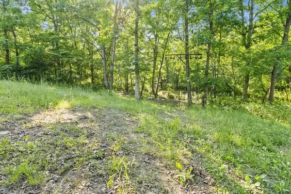 2540 Gatewood Ford Rd #N, Deer Lodge, TN 37726