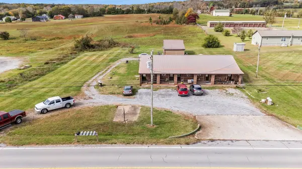 4921 Highway 48 #N, Nunnelly, TN 37137
