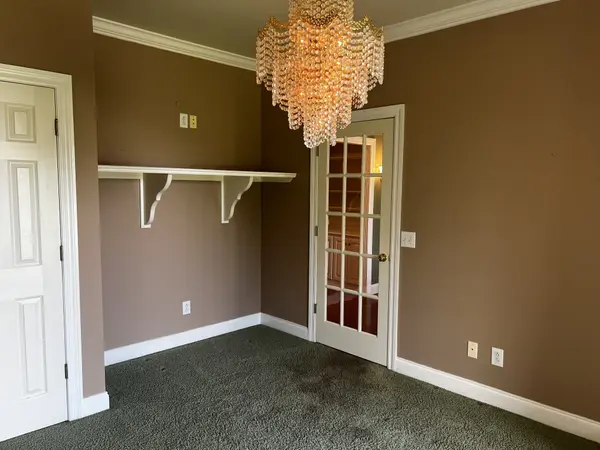 379 Bell Dr #W, Winchester, TN 37398