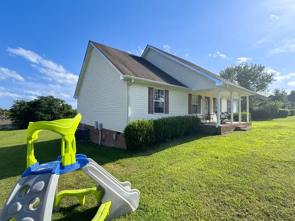 185 Ridgecrest Rd, Hartsville, TN 37074