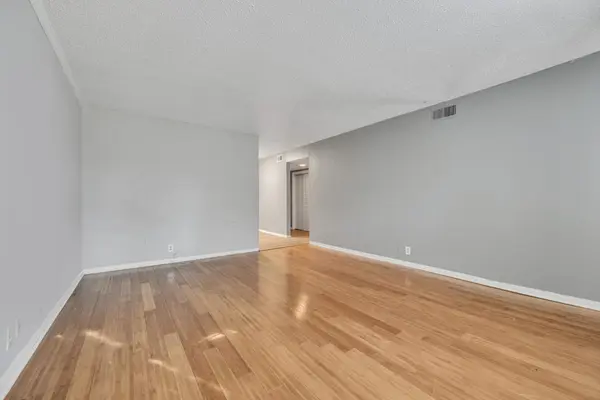 441 Harding Pl #B2, Nashville, TN 37211