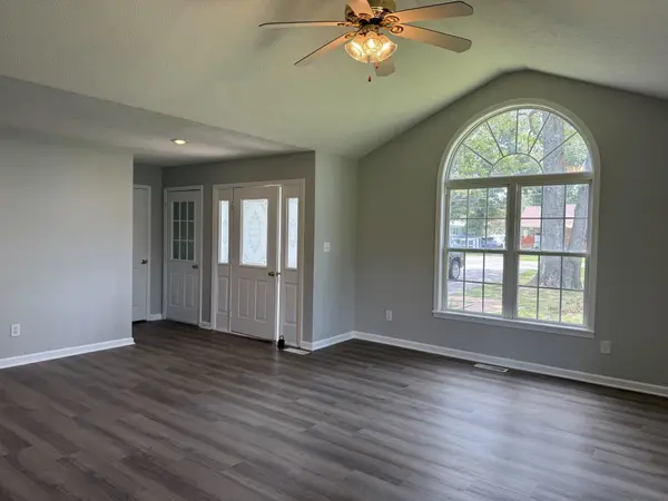 155 WILLOW ST, Savannah, TN 38372