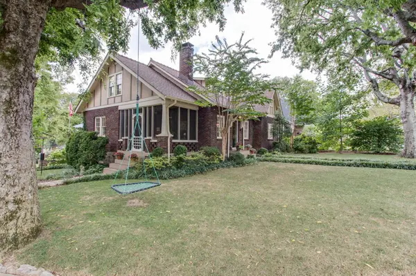 2901 Westmoreland Dr, Nashville, TN 37212