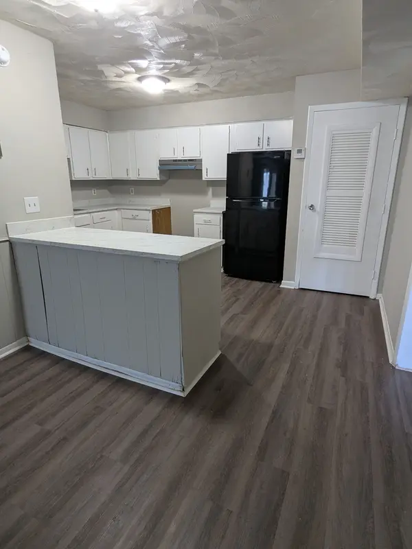 1077 Harold Dr, Nashville, TN 37217