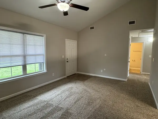 1503 Gambill Wood Dr, Smyrna, TN 37167