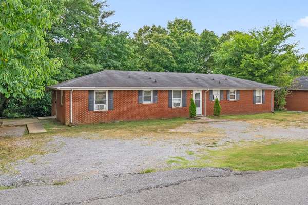 454 Circle Drive #C, Clarksville, TN 37043