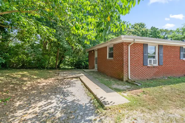 454 Circle Drive #C, Clarksville, TN 37043