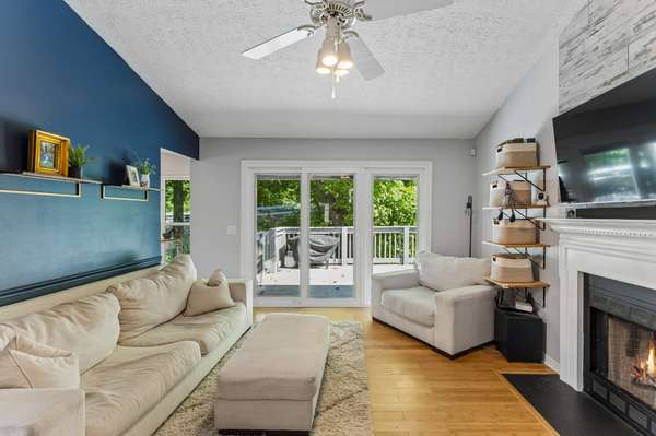 2180 Strombury Dr, Hermitage, TN 37076