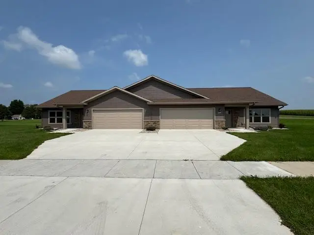 2214 Red Bird LN, Fairmont, MN 56031