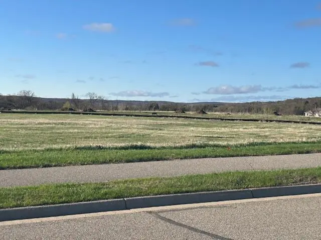 107 Woolgrass WAY, Avon, MN 56310
