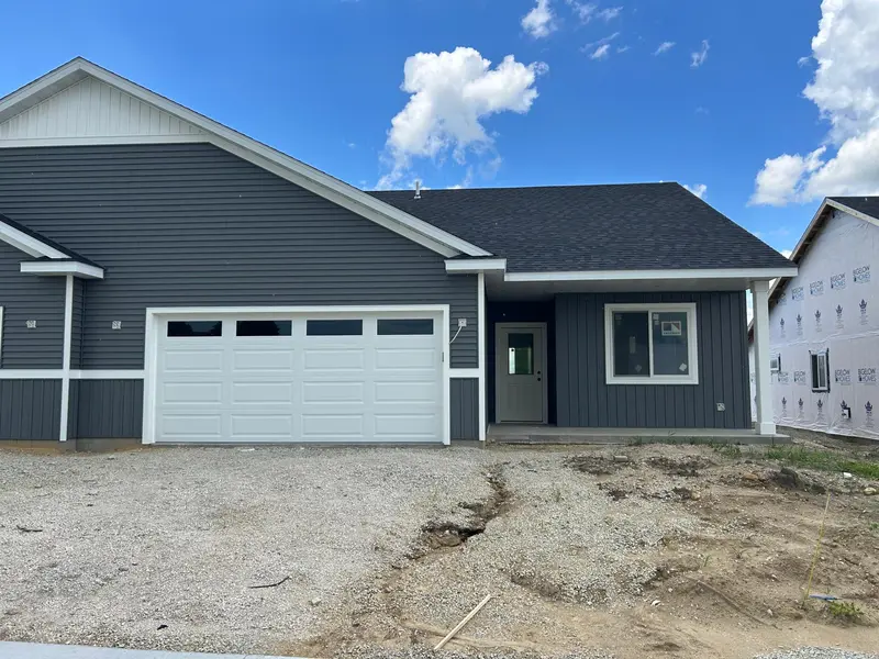 5519 Sundown PL NW, Rochester, MN 55901