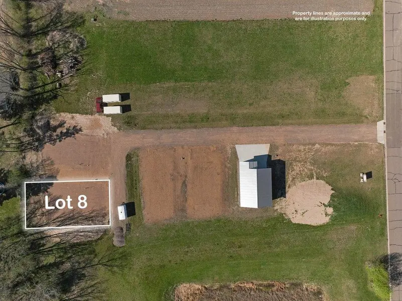 1305 (Unit 8) Guy AVE, Barron, WI 54812