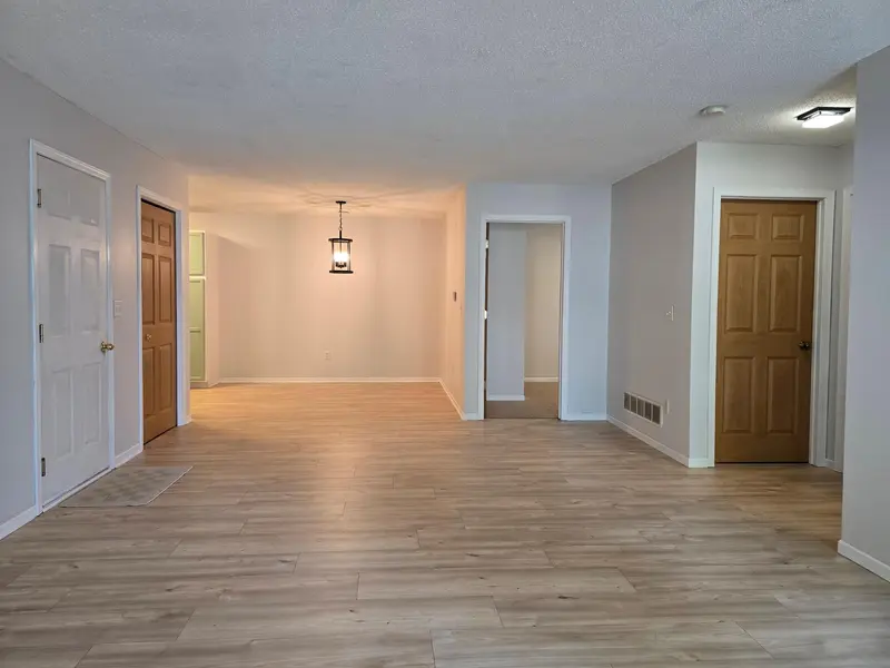 300 Cedar ST #15, Baldwin, WI 54002