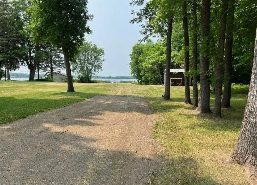 1290 Malone Park RD, Isle, MN 56342