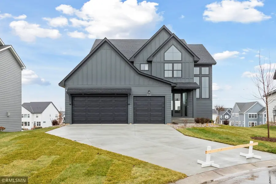 5042 Airlake Draw, Woodbury, MN 55129