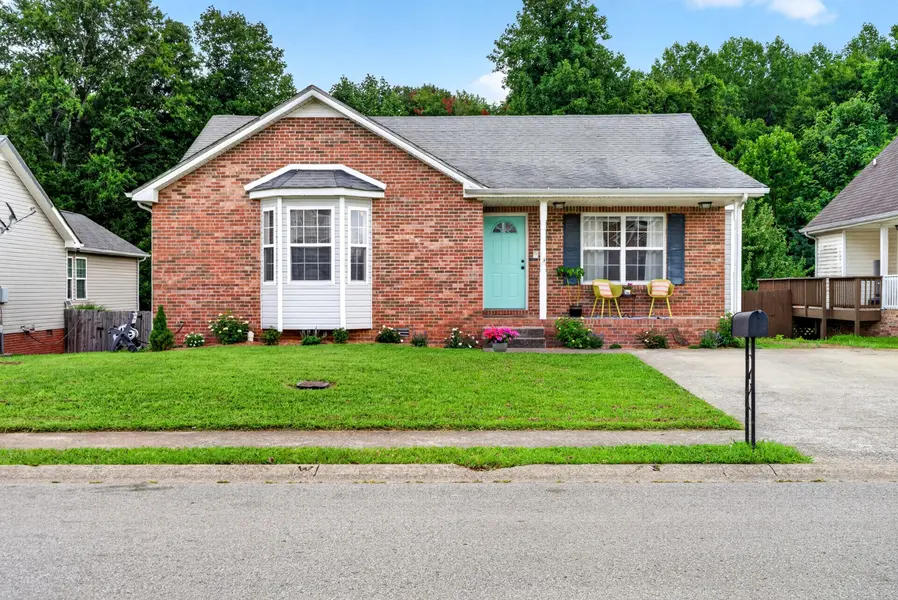 2688 Cider Dr, Clarksville, TN 37040