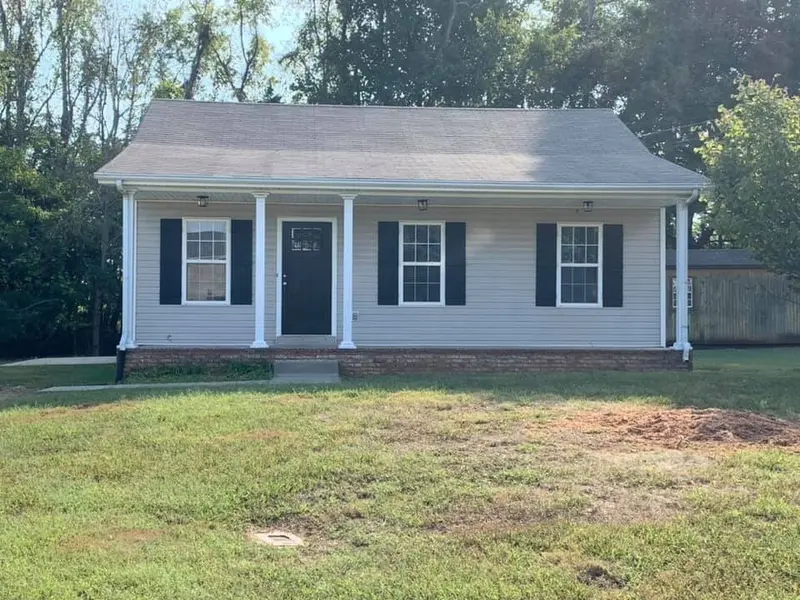 2837 Teakwood Dr, Clarksville, TN 37040