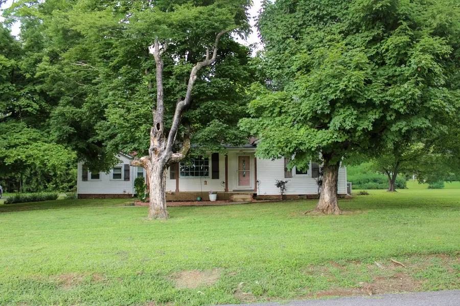 201 Emmett Ave #NW, Cleveland, TN 37311