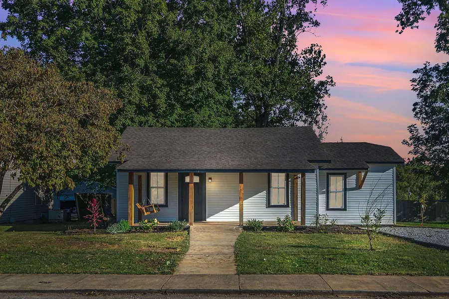 402 England St #E, Cowan, TN 37318