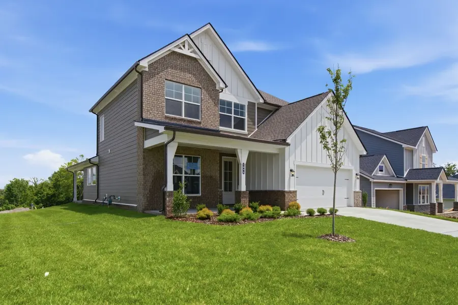 1096 Callaway Drive, Lebanon, TN 37087