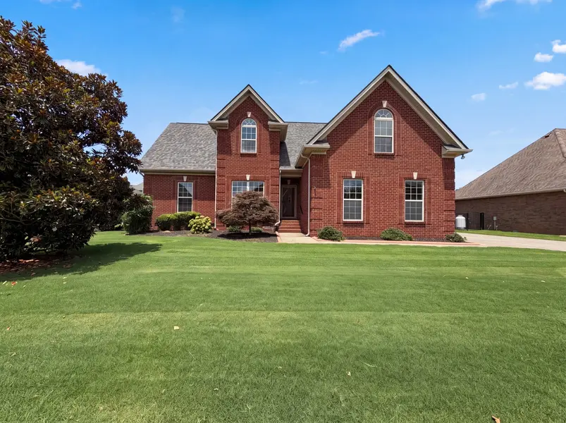3418 Shady Forest Dr, Murfreesboro, TN 37128