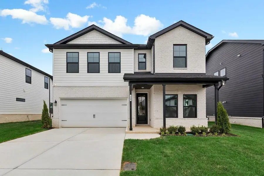 220 Conger Dr, Lebanon, TN 37087