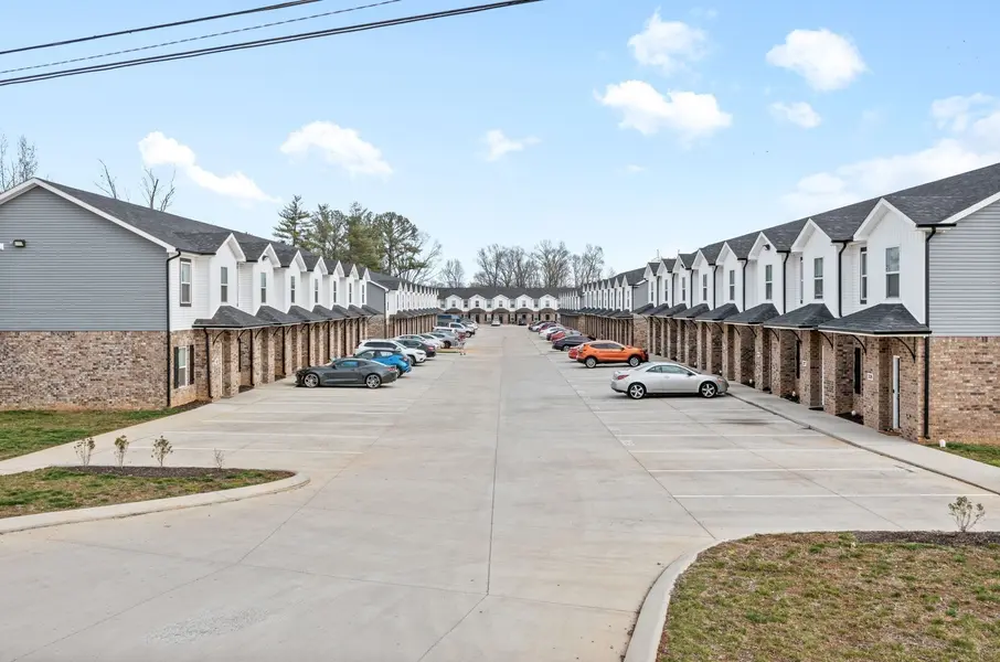 1625 Golf Club Ln #308, Clarksville, TN 37043