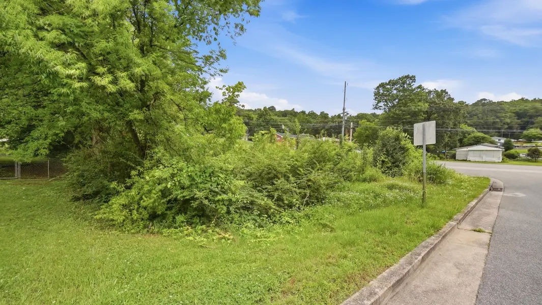 3700 Forest Highland Drive, Chattanooga, TN 37415