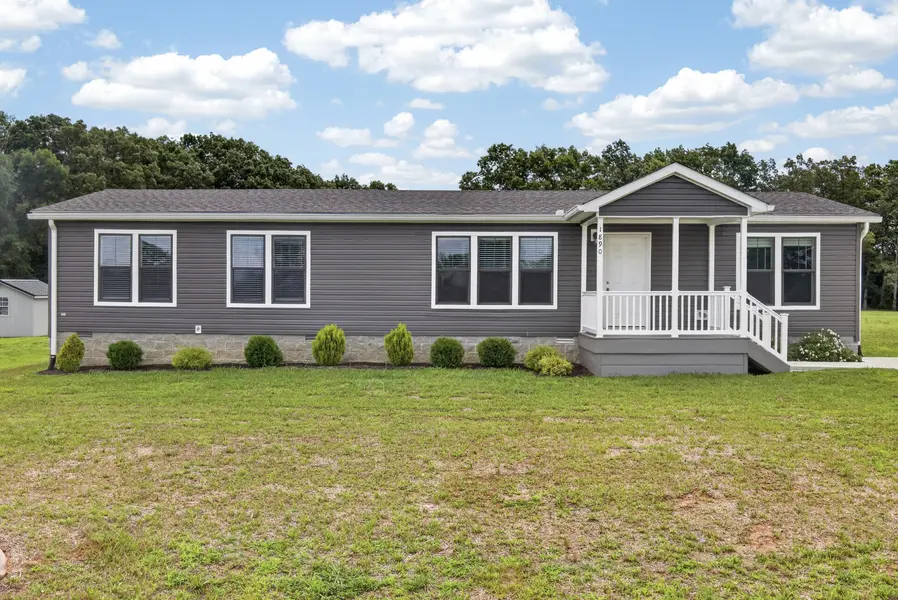 1890 Anna Maria Ln, Cookeville, TN 38501