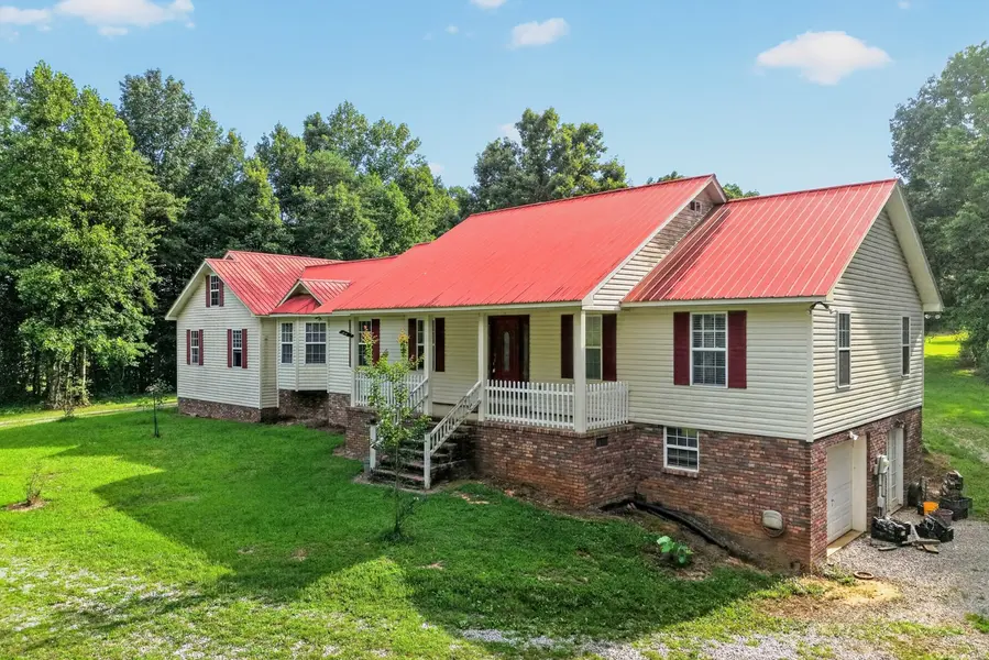 240 Hash Ln, Rock Island, TN 38581