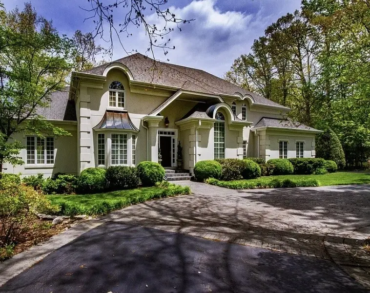 554 Halstead Dr, Crossville, TN 38555