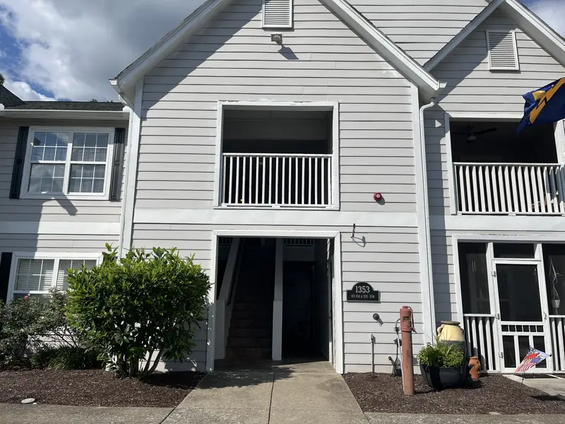 1353 Highway 12 #S #102, Ashland City, TN 37015