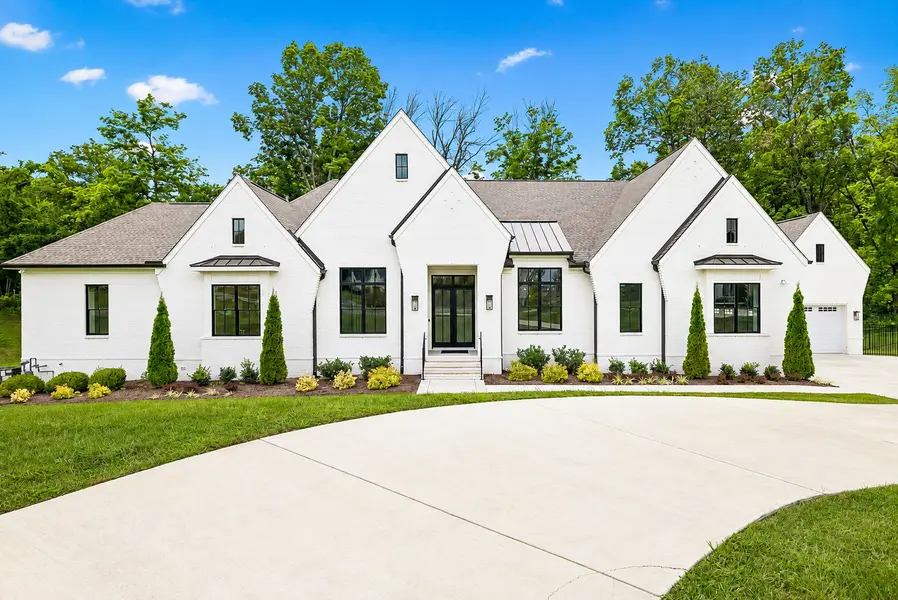 1646 Honeyman Pt, Brentwood, TN 37027