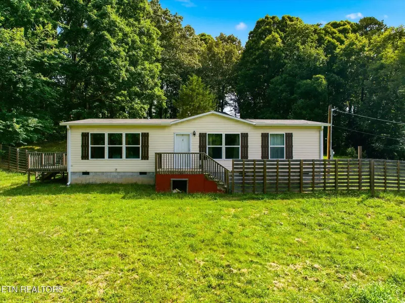 17735 Vonore Rd, Loudon, TN 37774