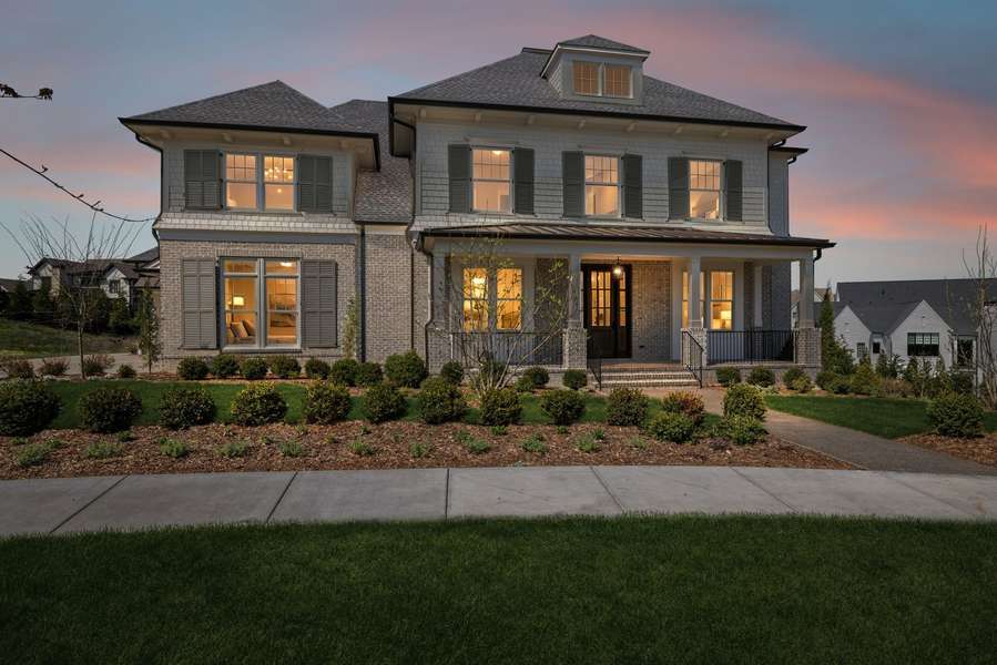 9282 Double Run Ct, College Grove, TN 37046