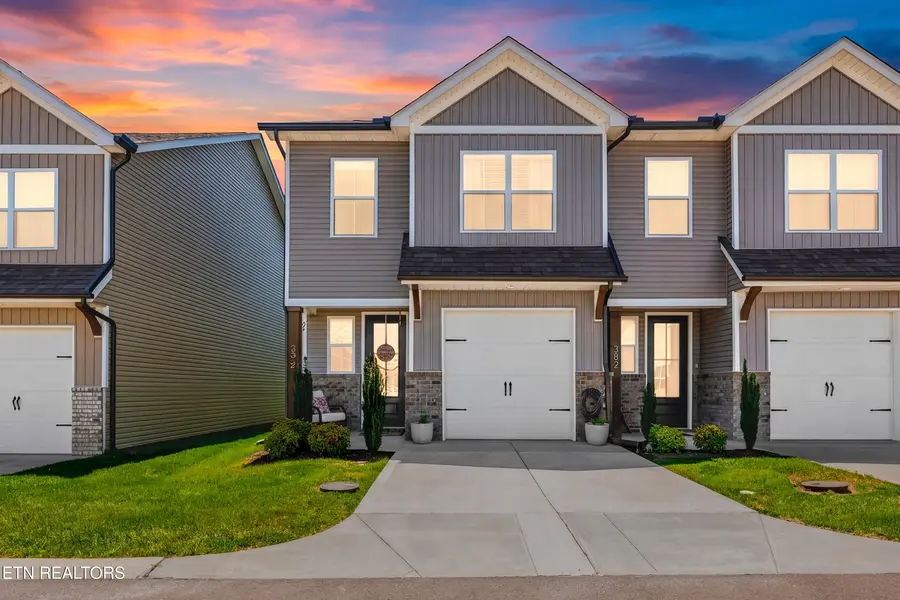 392 Judson Way, Lenoir City, TN 37771