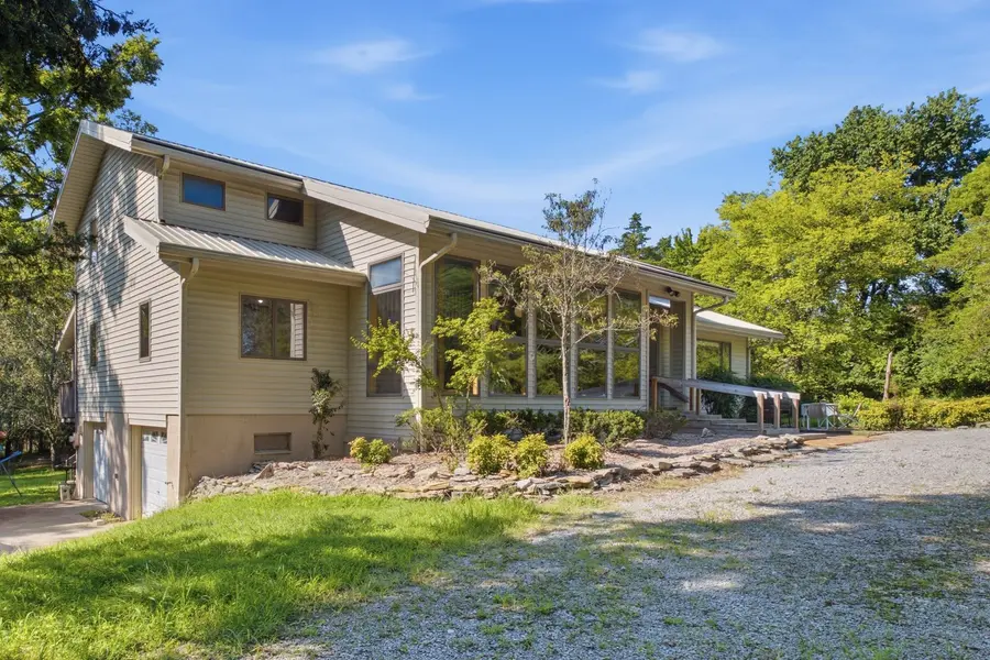 5052 John Hagar Rd, Hermitage, TN 37076