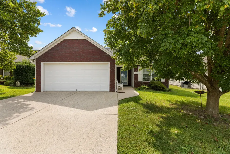 2006 Golden Ct, Spring Hill, TN 37174