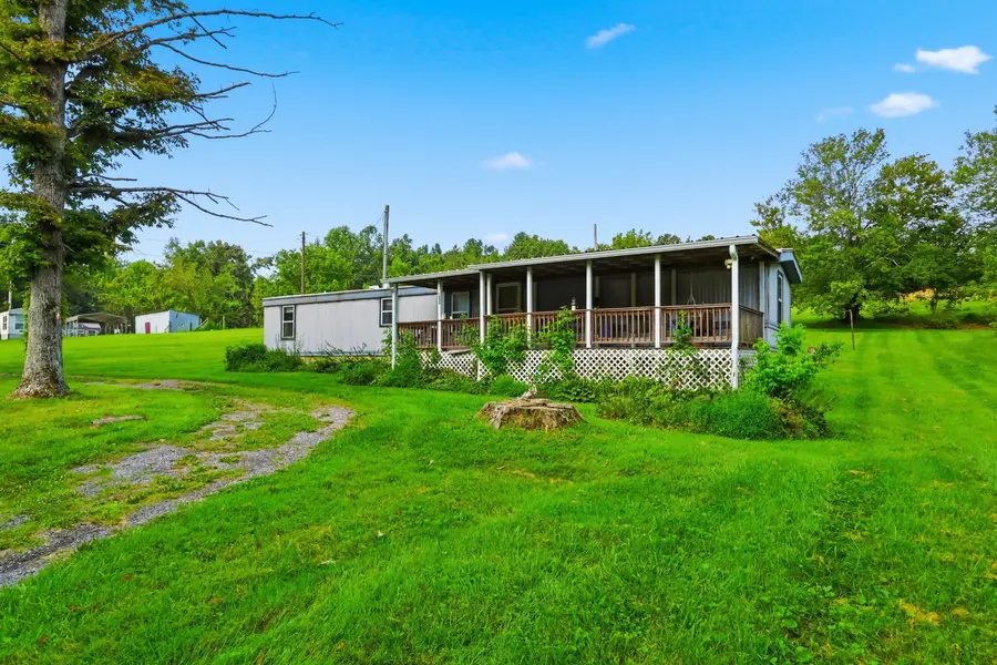 1230 Brandy Hollow Rd, Portland, TN 37148